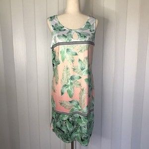 Paradise Bay Women's Size M Sleeveless Dress White W/Green‎ Palm Trees